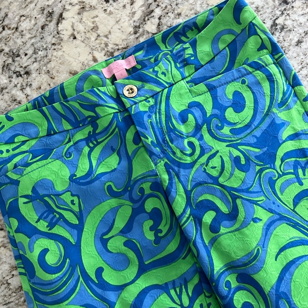 Lilly Pulitzer printed stretch pants worn once blue green pattern